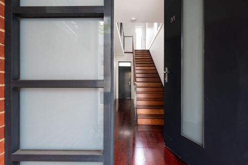 Copperstone Corner Richmond - image 2