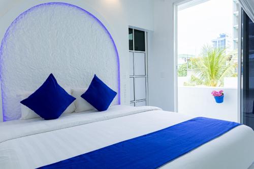 Santorini Maafushi Maldives 3