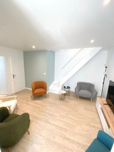 Chambre privée -Pessac-Modern BR1-1 - Location saisonnière - Pessac