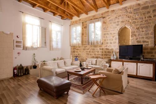 Evdokia Old Town Hotel Hotel de charme Louis Colossos Beach