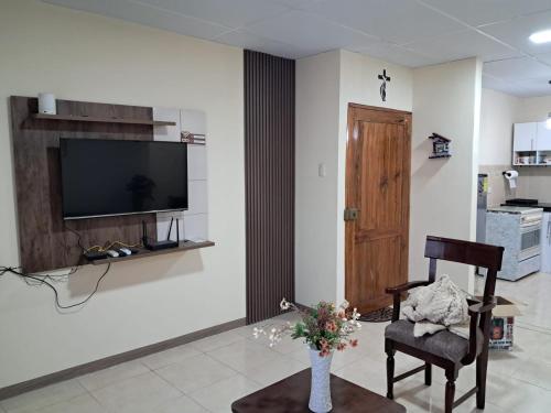 Cozy Getaway Apartment