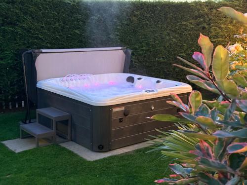 Джакузі, Allt Mor Retreat with Hot Tub in Kinloch Rannoch