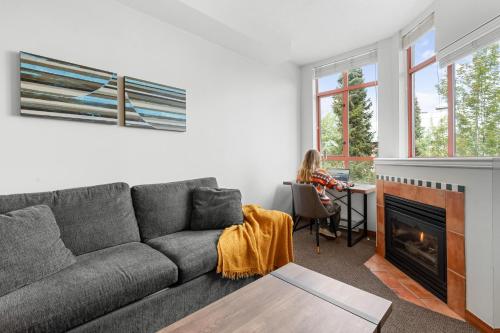 Alpenglow Lodge Family & Work Retreat by MVA in Whistler, Canada