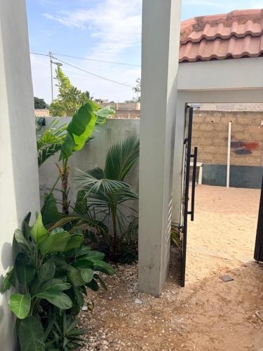 Villa BHT Lac Rose in Niaga