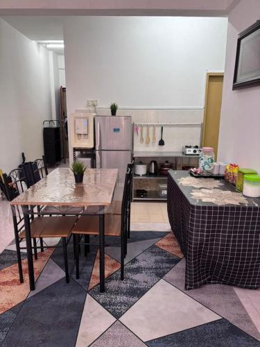 Adeeb Homestay Selayang ~ Muslim only Kuala Lumpur 