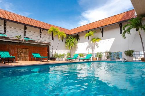 ทัศนียภาพ, โรงแรมพินนาเคิล ลุมพินี พาร์ค (Pinnacle Lumphini Park Hotel) in สาทร