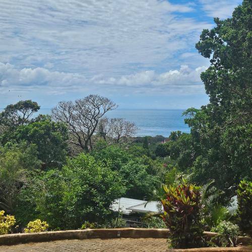 Sunflower Sea View Cottage Pennington - Entire & secluded in Imbabala Forest Estate