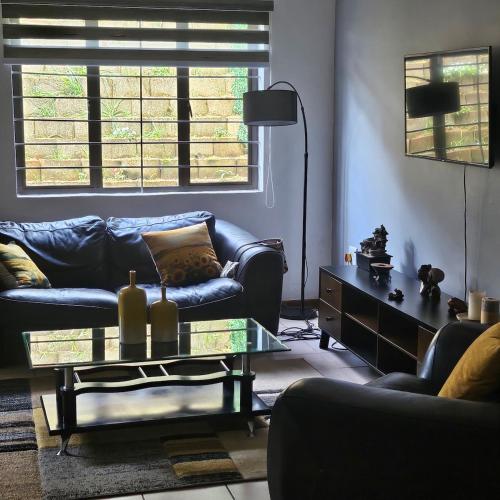 Sunflower Sea View Cottage Pennington - Entire & secluded in Imbabala Forest Estate