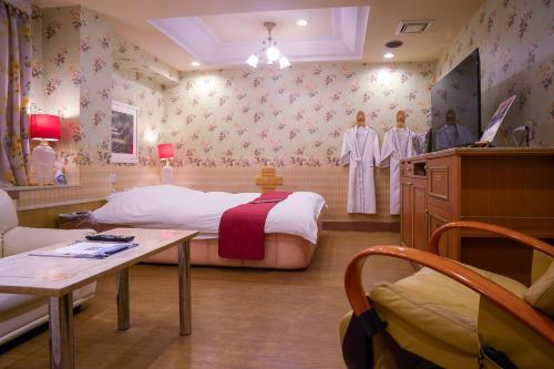 room detail thumbnail 0