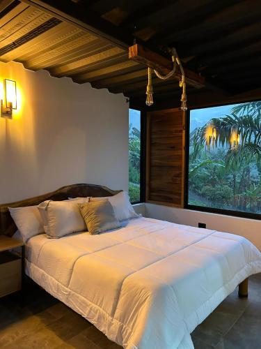 Montearroyo Gualea lodge in Nanegalito