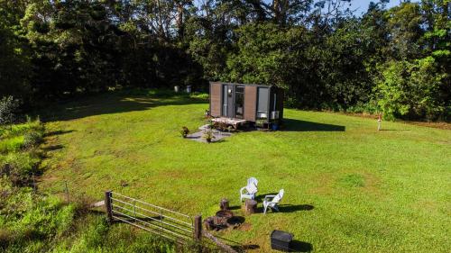 White Jacaranda Tiny House by Tiny Away, Maleny