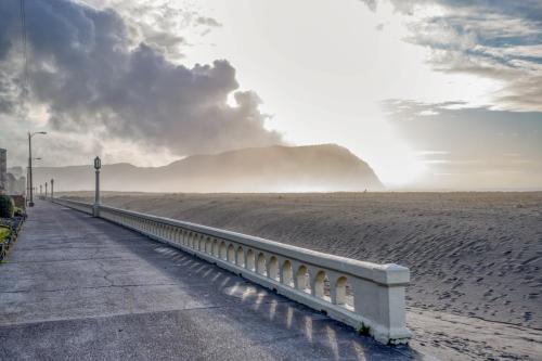 Coastal Charm - main image