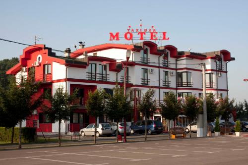 Taxi Bar Motel - Accommodation - Bosanska Gradiška
