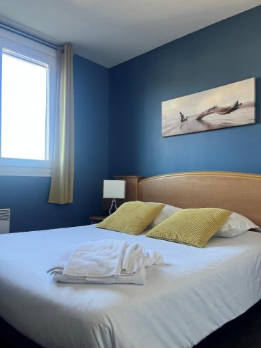 1 queen bed