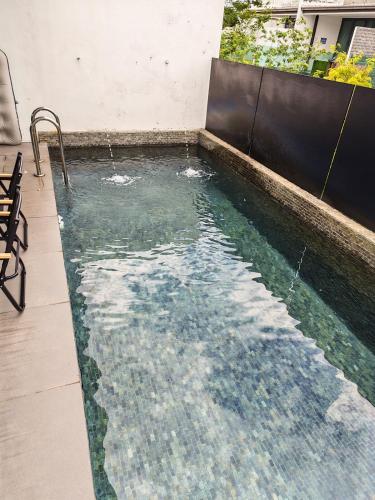Reflexion Puchong Private Pool Villa GroupFriendly - image 12