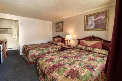 Economy Inn Bloomington - Accommodation