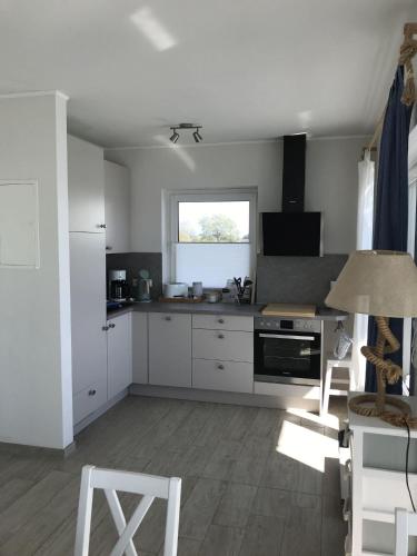 Kitchen, Strandhaus Appartement - Seeschwalbe OG in Fehmarnsund