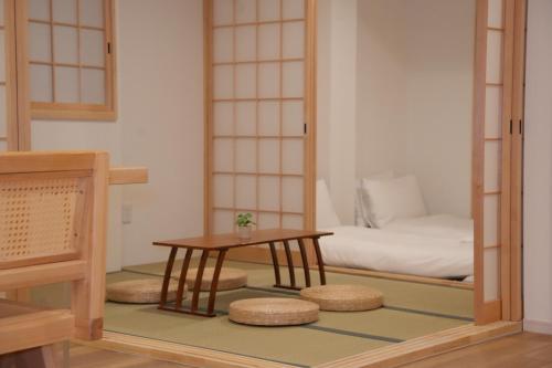 CU Host 道頓堀贰号公館