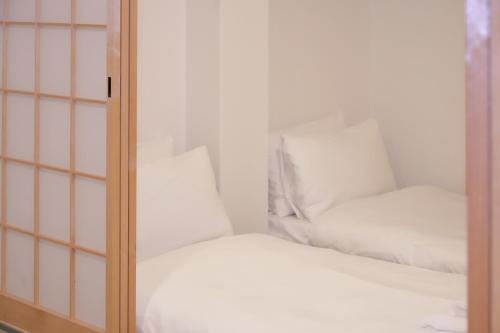 CU Host 道頓堀贰号公館