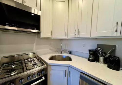 Central Park West Furnished 1 Bedroom Apartment, New York (photo 7)