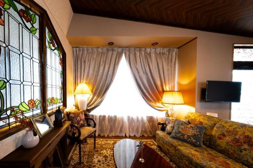 Meijo Roman Residence – khách sạn tại Lâu đài Nagoya