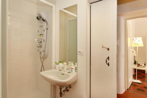 Lucretia House, Florencie (fotografie 11)