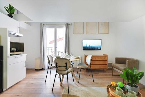 Kitchen, Cosy apartment in Kremlin with 1 room in Le Kremlin Bicetre