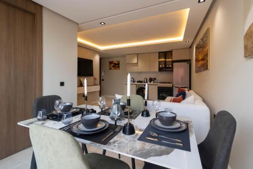 Small nest in a good location, quiet, Casablanca (photo 9)