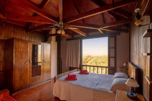 Rustic Retreat - Private Pool in Nature's Embrace in Tilisos