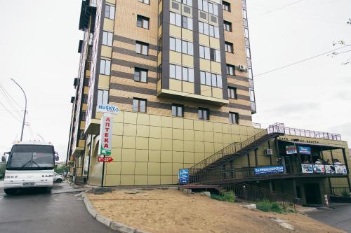 Husky Hostel