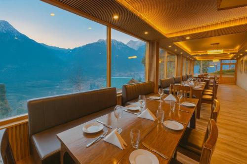 Naina Resort & Cottage, Manali - A Beautiful Wellness Boutique Resort in Vashist