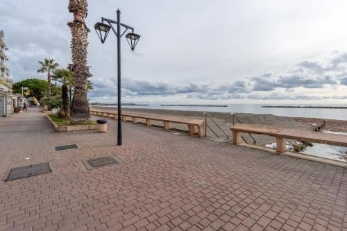 義大利 Bilocale Fronte Mare e Parcheggio Privato 4星级 单人房 客房