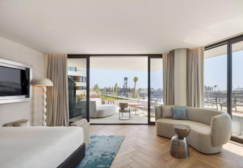 room detail thumbnail 0