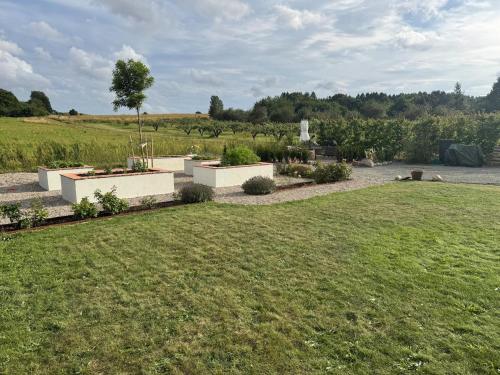 Cozy house in quiet Vik near golf courses & the sea in Simrishamn