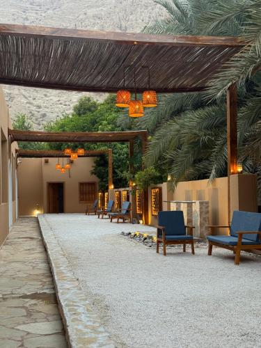 Nomad Inn Tiwi Albir in طيوي