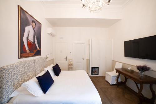 2 bedrooms, 4 beds