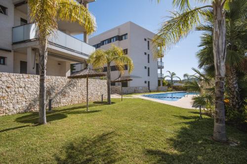 Arenal Dreams - image 4
