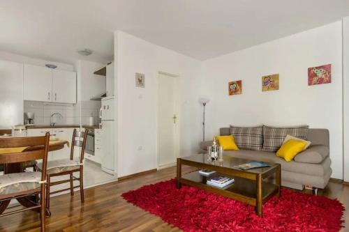 Apartment Deni, Split (photo 9)