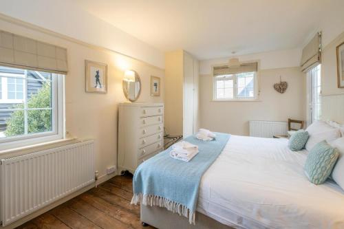 Sanctuary House - image 12