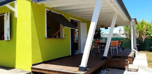 Maison confortable avec piscine à Goyave - image 5
