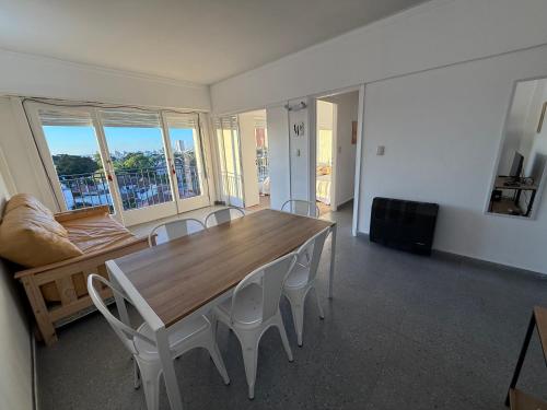 Departamento 4 ambientes en Playa Grande con cochera