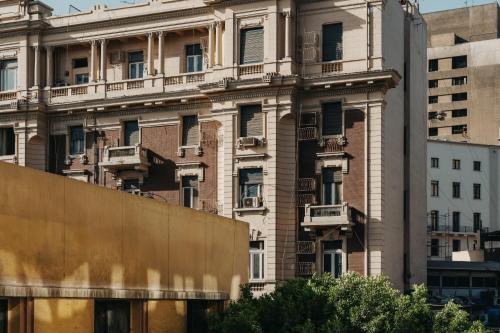 布拉斯貝爾DT漢諾塔利爾廣場 (Brassbell l DT l Hannaux l Tahrir sq) in 開羅