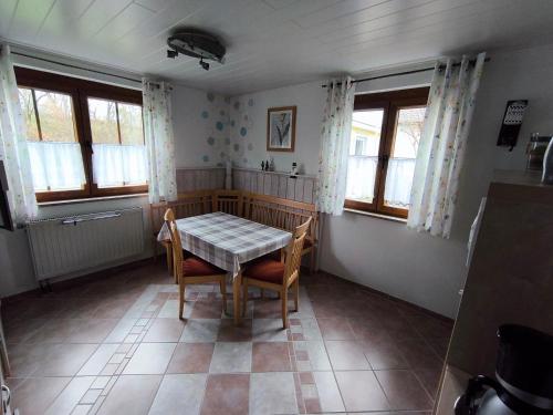 設施, Ferienwohnung Angelika Zimmermann Dettelbach in 底特貝其