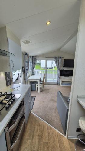 Caravan Bliss – khách sạn tại Coylton
