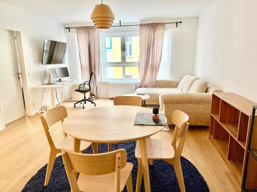 Luxury Stylish Apartment with Free Parking in 18. Währing