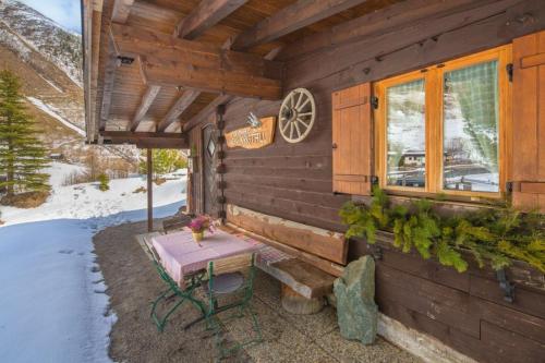 Bergkristall Hütte (Bergkristall Hutte) in 聖西格蒙德欽塞爾賴恩