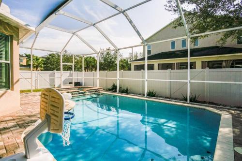 Riverview Oasis Pool, Spa & Family Arcade Fun in Riverview (FL)