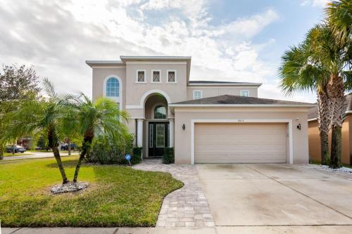 Riverview Oasis Pool, Spa & Family Arcade Fun in Riverview (FL)