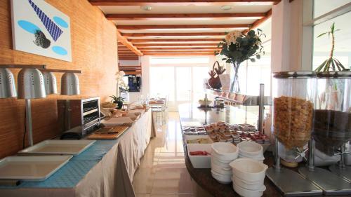 餐飲選擇, Neptuno Suites - Adults Only in 特吉塞海岸