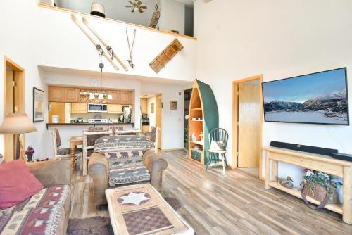 Lake Forest Summit Condo: Great Penthouse Views, Frisco (foto 6)